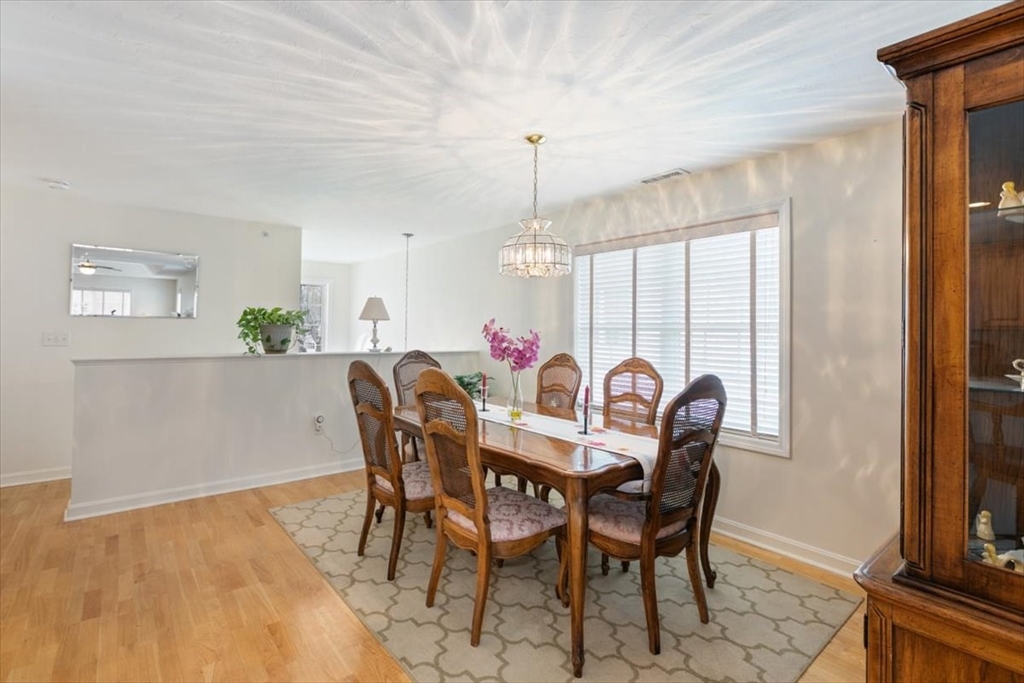 249 Salem Street, Unit 4 Reading, MA 01867 - Photo 7 of 38