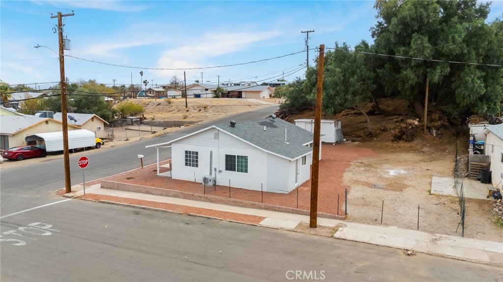 501 B Street Needles, CA 92363 - Photo 31 of 32