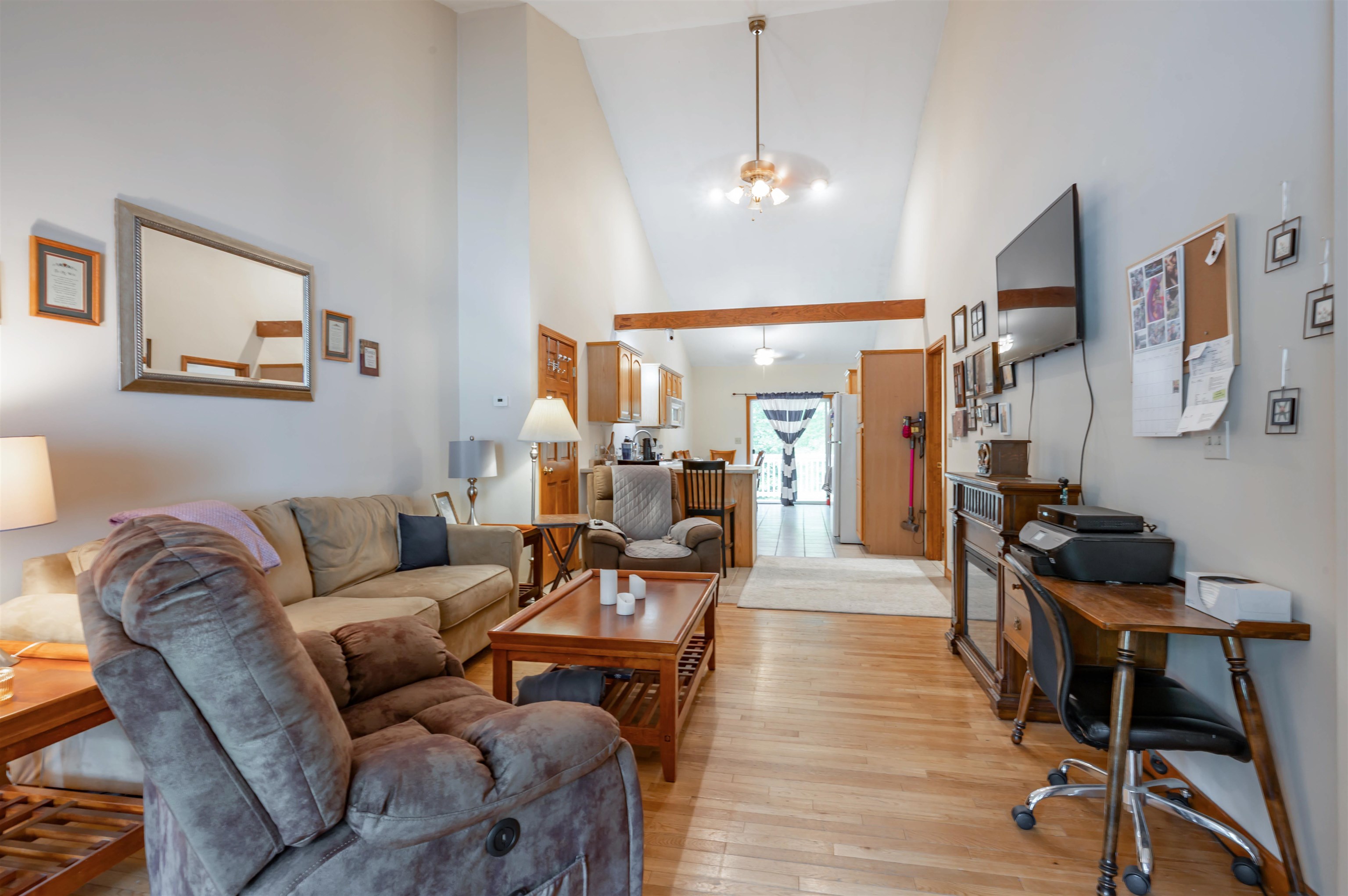 1060 River Road Weare, NH 03281 - Photo 23 of 35