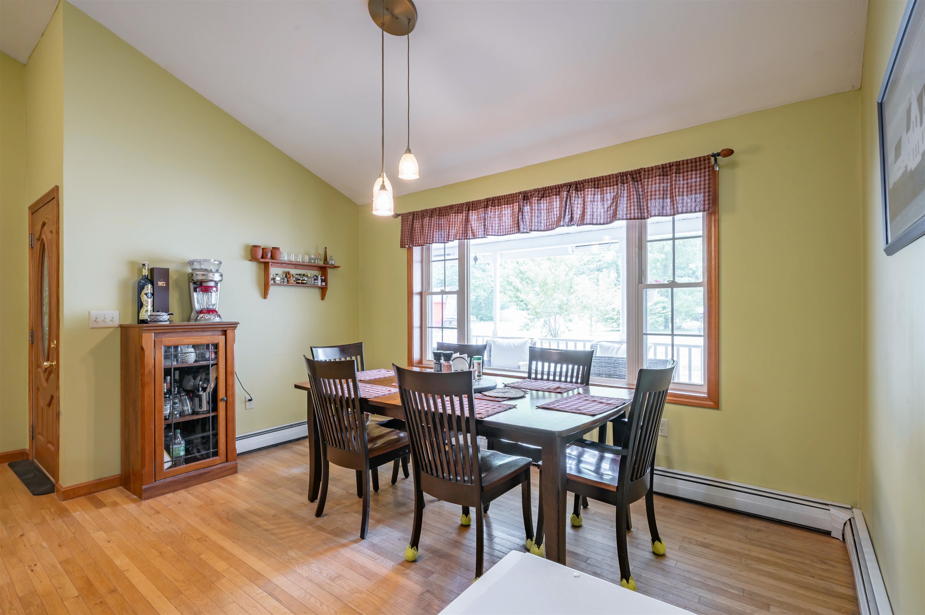 1060 River Road Weare, NH 03281 - Photo 10 of 35