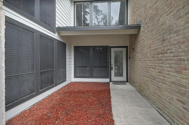 $319,900 | 9910 Robin Court, Conroe, TX 77385