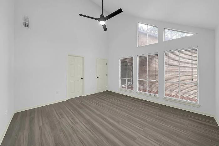 9910 Robin Court Conroe, TX 77385 - Photo 15 of 32