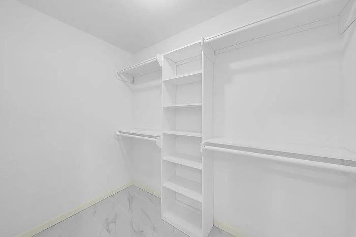 9910 Robin Court Conroe, TX 77385 - Photo 16 of 32