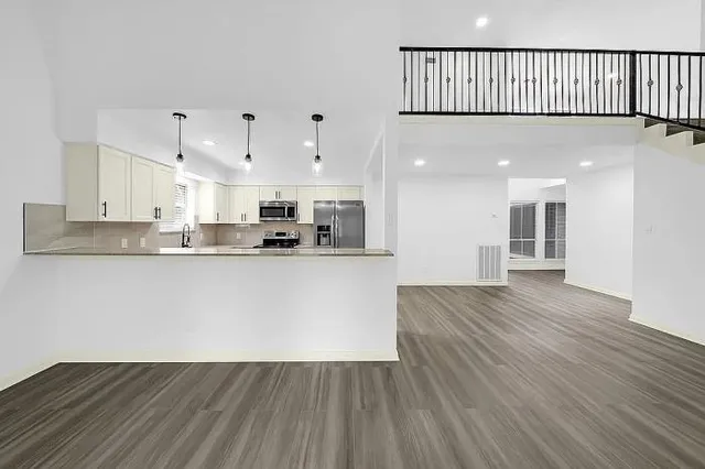 $319,900 | 9910 Robin Court, Conroe, TX 77385