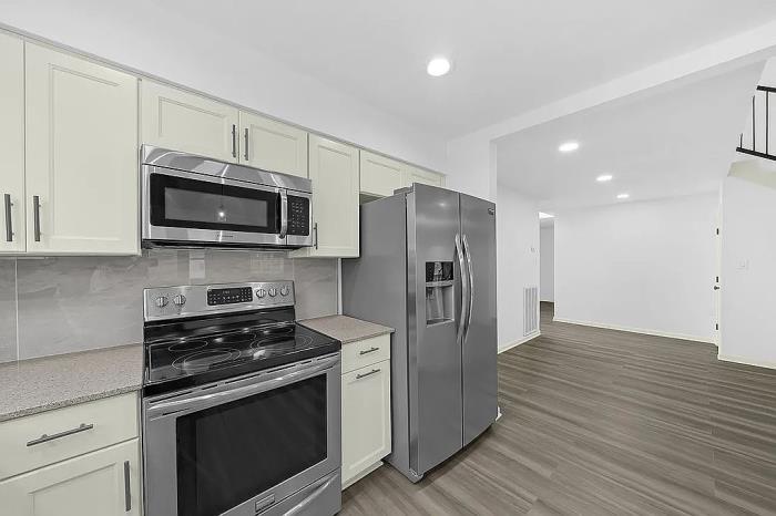 9910 Robin Court Conroe, TX 77385 - Photo 31 of 32