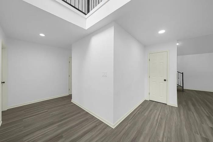 9910 Robin Court Conroe, TX 77385 - Photo 9 of 32