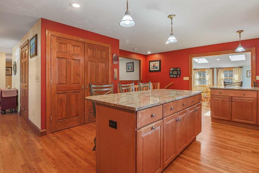 26 Middlemost Way Stow, MA 01775 - Photo 3 of 41