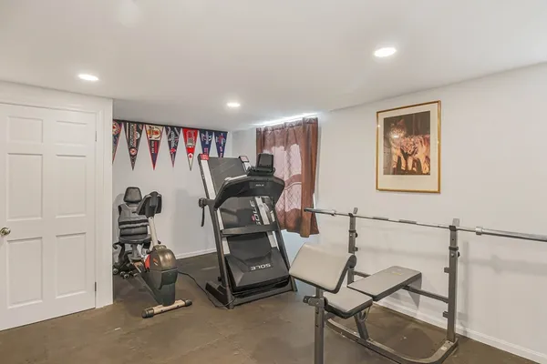$899,000 | 26 Middlemost Way, Stow, MA 01775