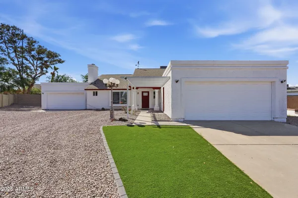 $549,900 | 1067 East Sequoia Drive, Phoenix, AZ 85024