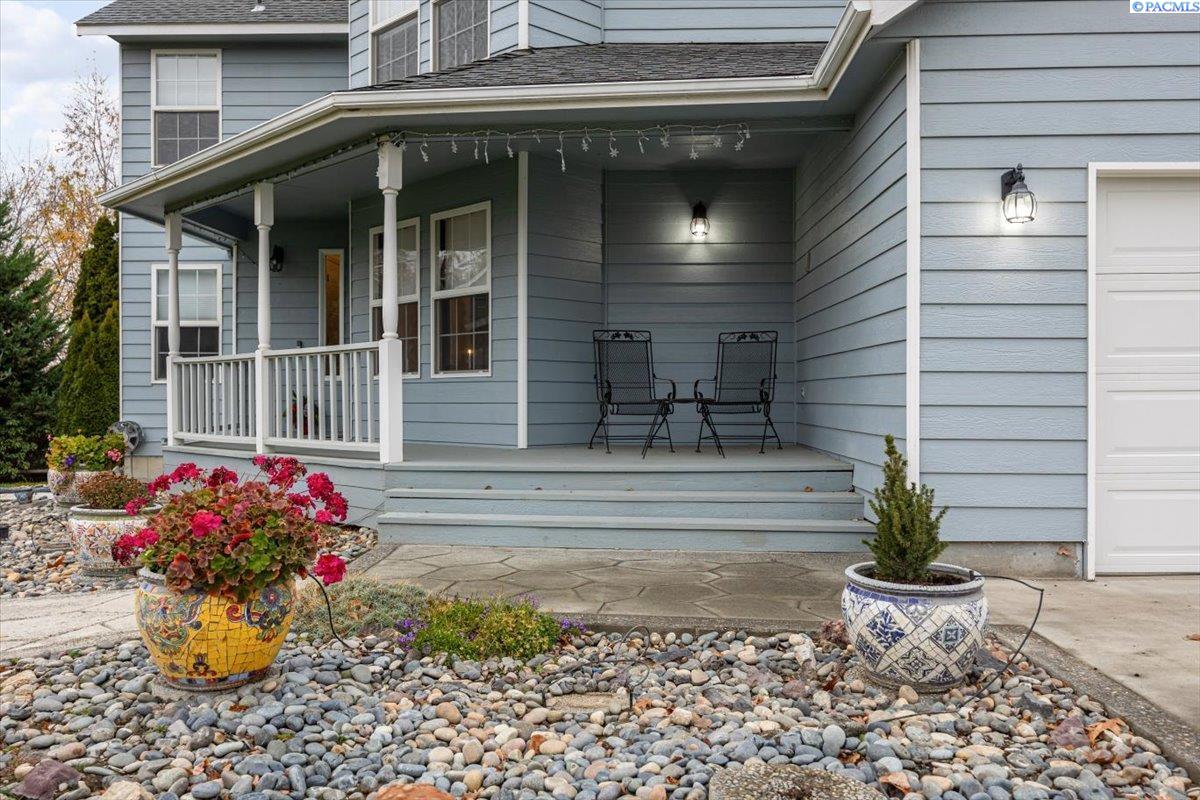 289 Rachel Road Kennewick, WA 99338 - Photo 2 of 35 Gallery Image 2