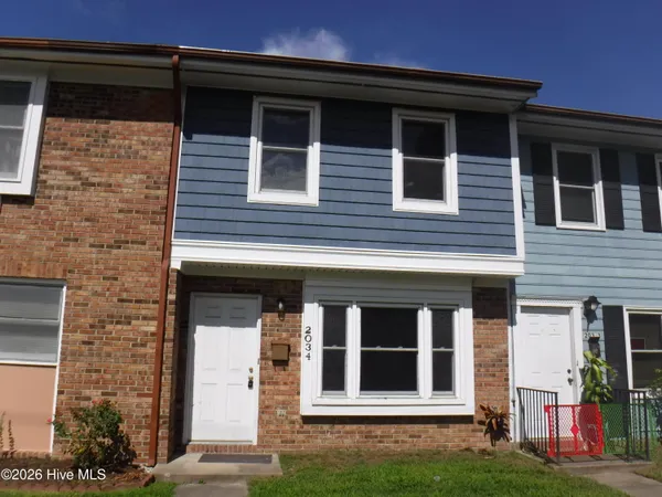 $1,117 | 203 Persse Street, Unit 4, Elizabeth City, NC 27909