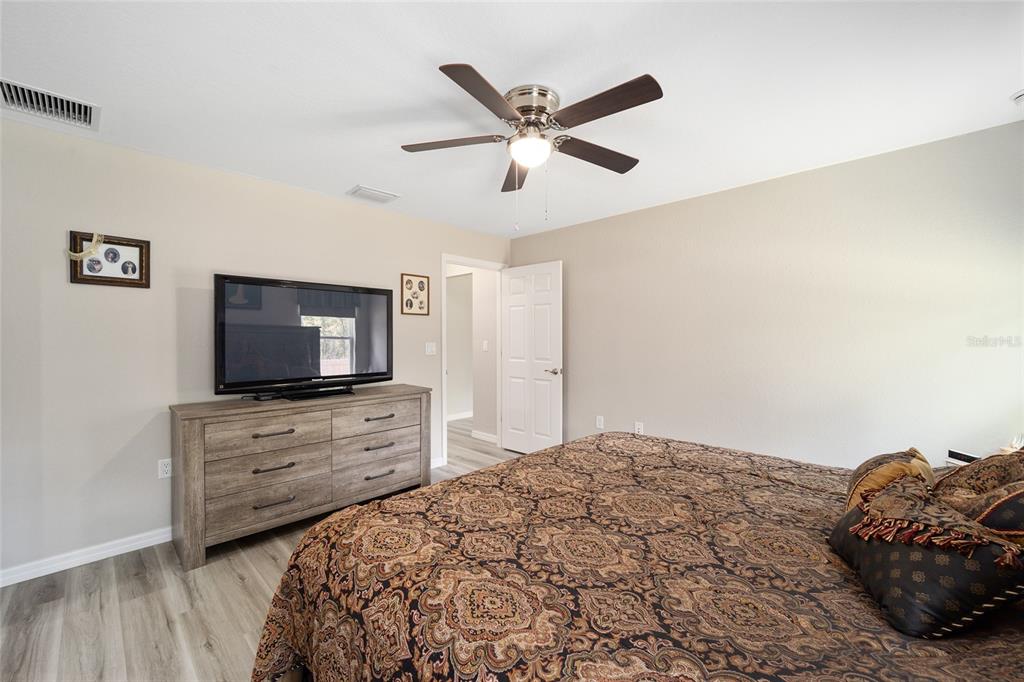 8821 Southwest 129th Terrace Road Dunnellon, FL 34432 - Photo 26 of 67 Gallery Image 26