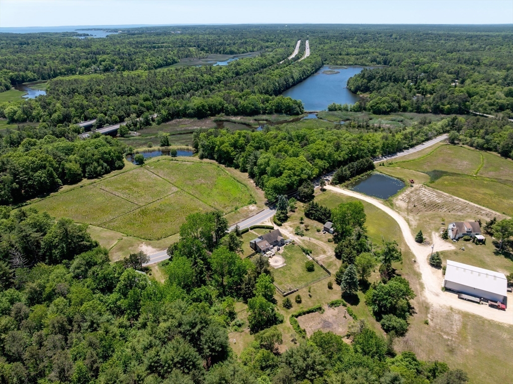 189 Blackmore Pond Road Wareham, MA 02576 - Photo 37 of 41