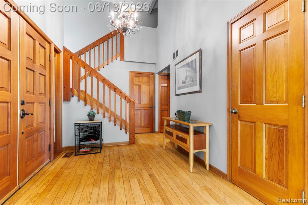 6186 Crane Road Ypsilanti, MI 48197 - Photo 6 of 53