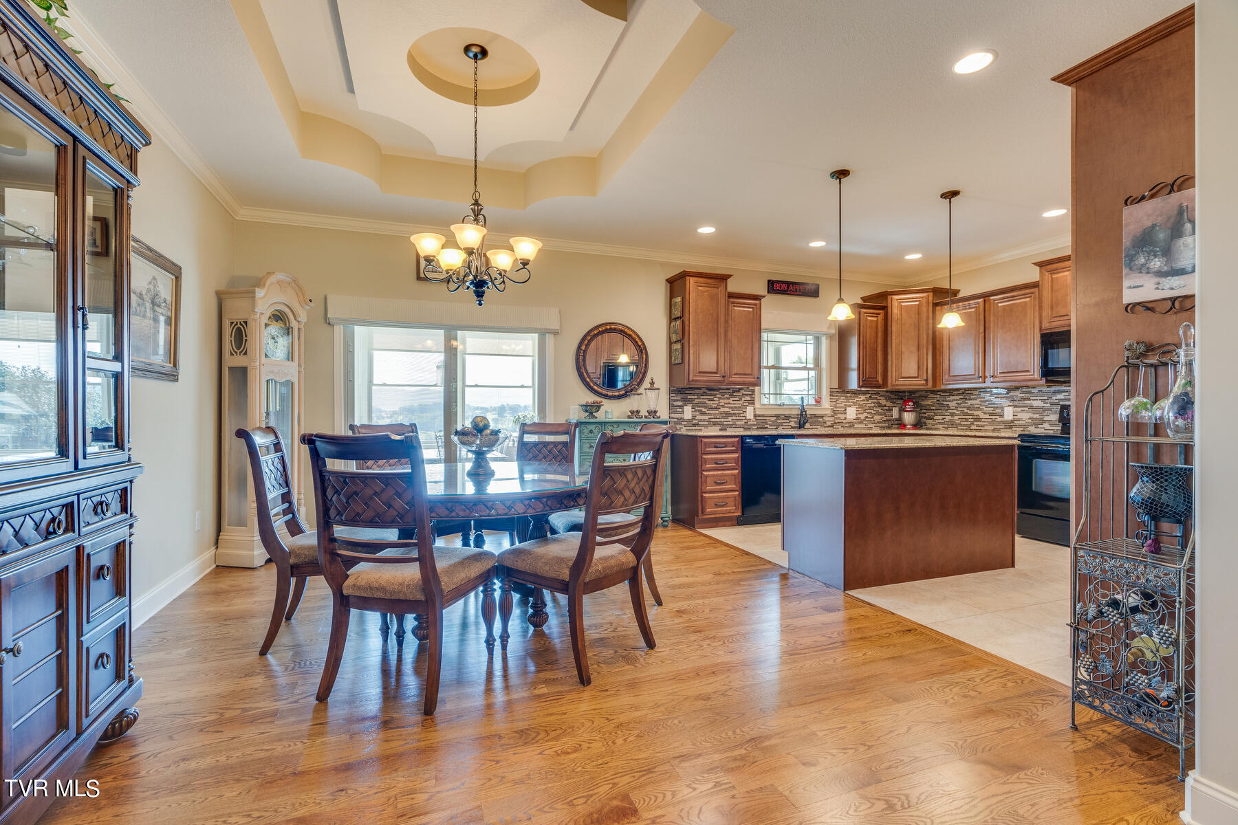 399 Ridgecrest Road Jonesborough, TN 37659 - Photo 11 of 38 012