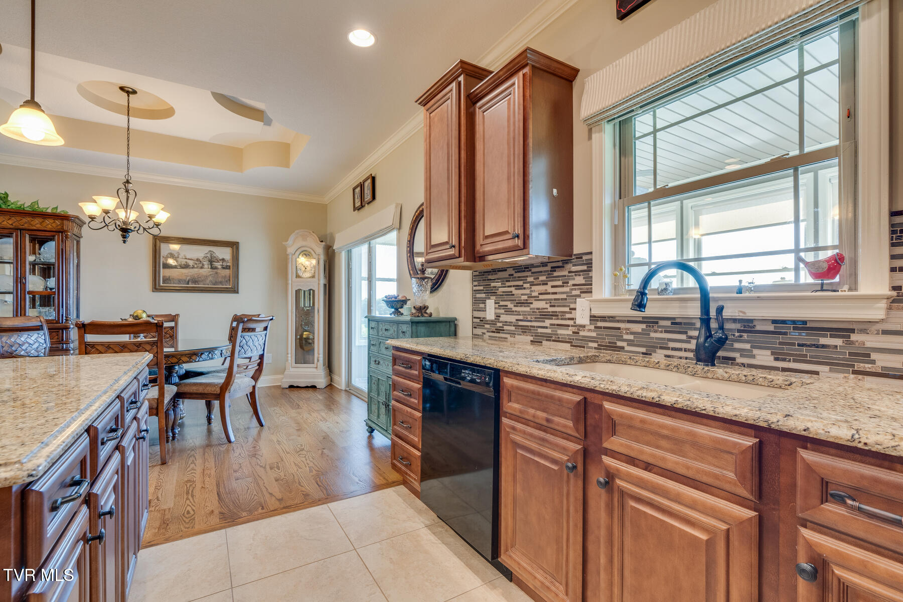 399 Ridgecrest Road Jonesborough, TN 37659 - Photo 15 of 38 016