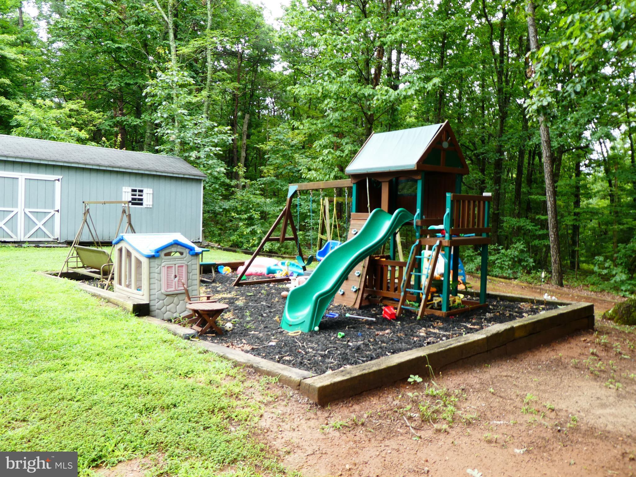 11092 Signal Hill Road Culpeper, VA 22701 - Photo 14 of 16 Exterior (General)