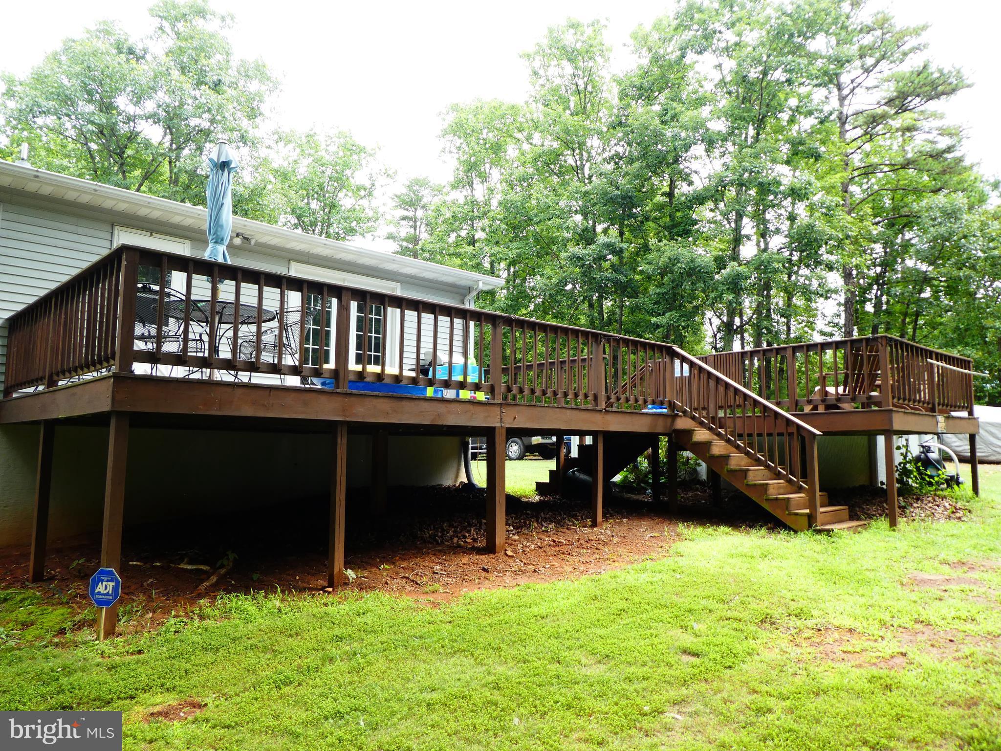 11092 Signal Hill Road Culpeper, VA 22701 - Photo 5 of 16 Exterior (Rear)