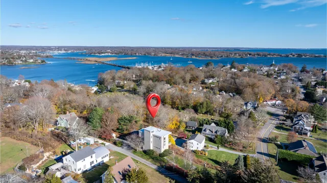 a picture of cabinet