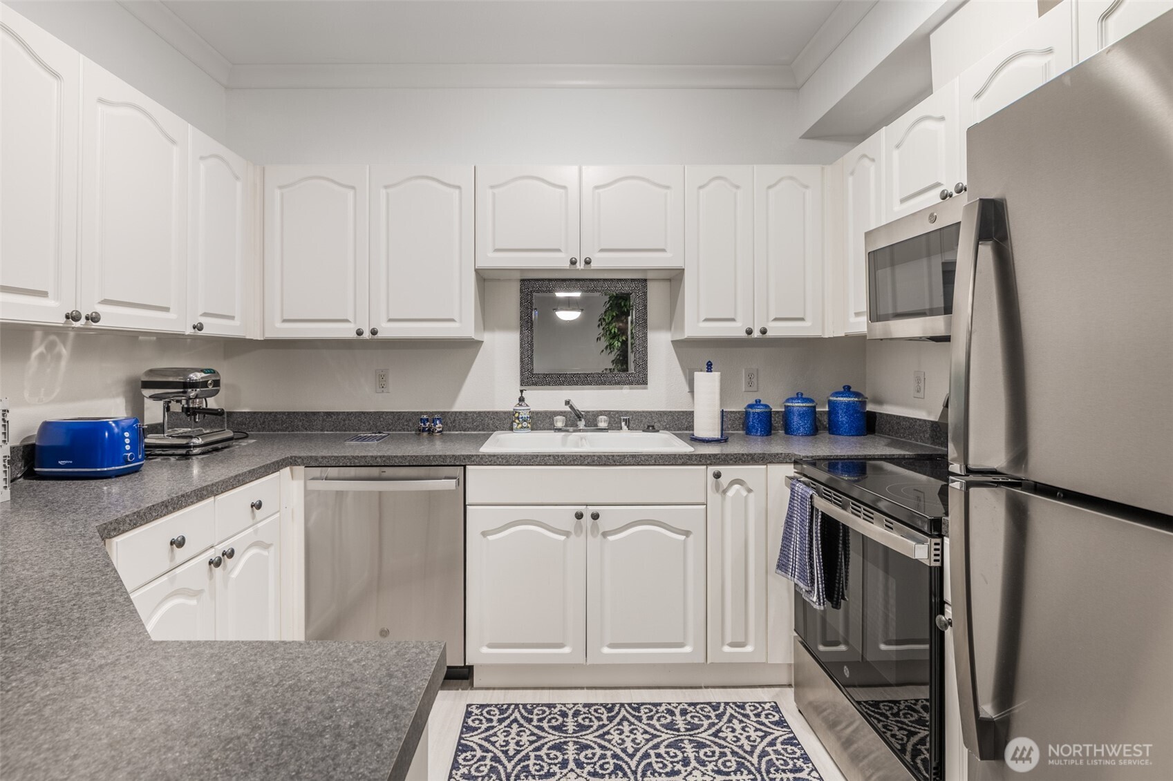 801 North Rainier Avenue, Unit F231 Renton, WA 98057 - Photo 6 of 23