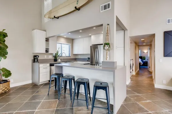 $6,200 | 536 Via De La Valle, Unit A, Solana Beach, CA 92075