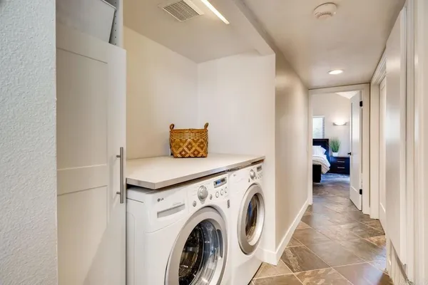 $6,200 | 536 Via De La Valle, Unit A, Solana Beach, CA 92075
