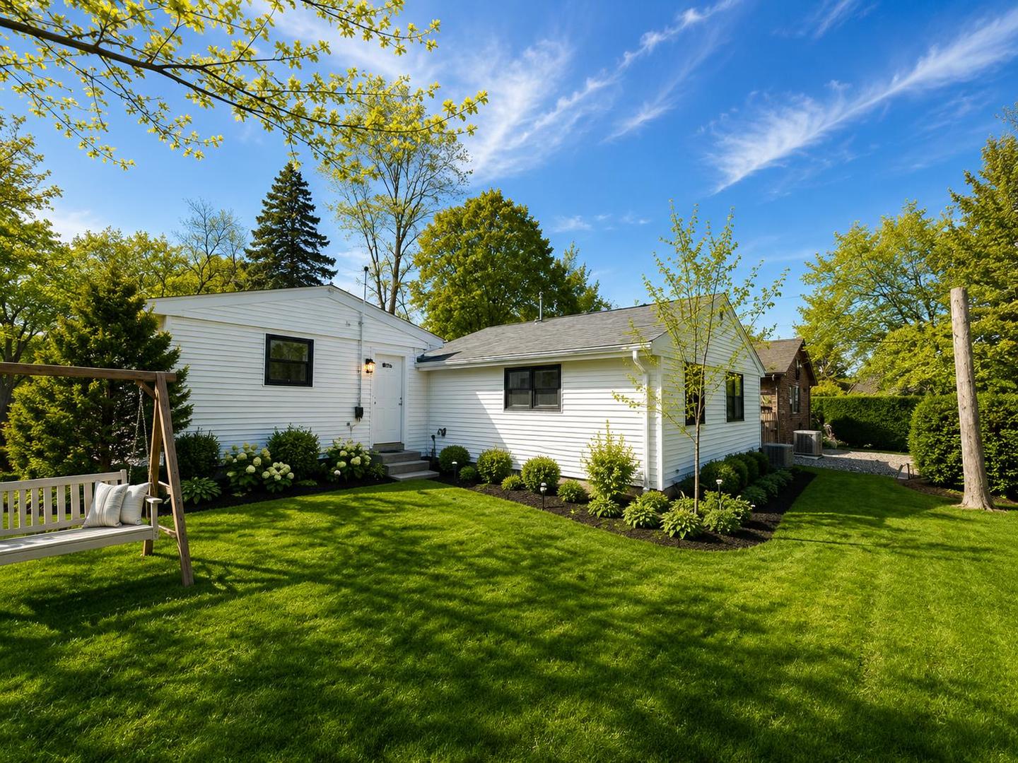 2814 Cardinal Drive Rolling Meadows, IL 60008 - Photo 46 of 48