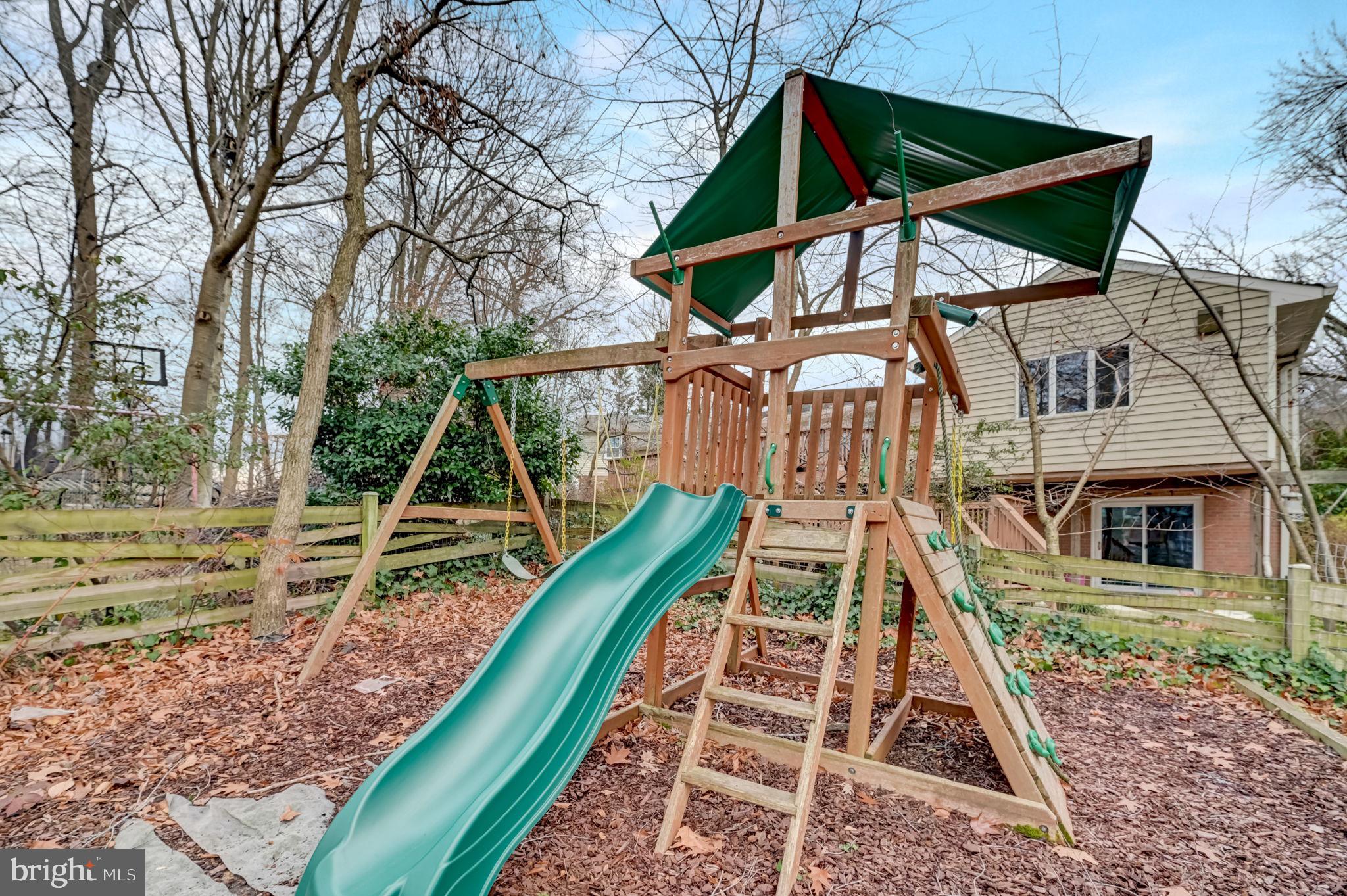 7203 Hadlow Drive Springfield, VA 22152 - Photo 36 of 40