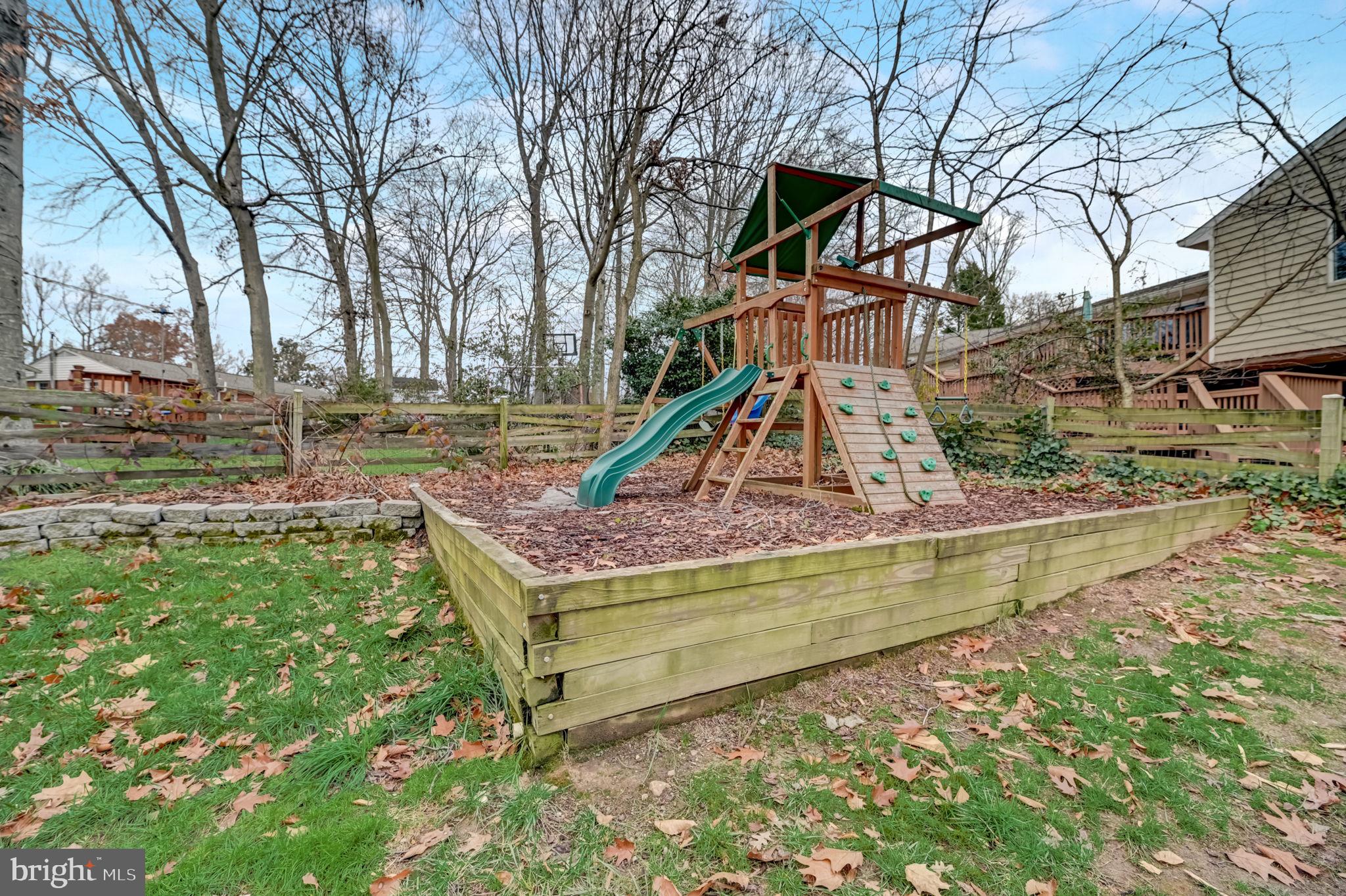 7203 Hadlow Drive Springfield, VA 22152 - Photo 37 of 40