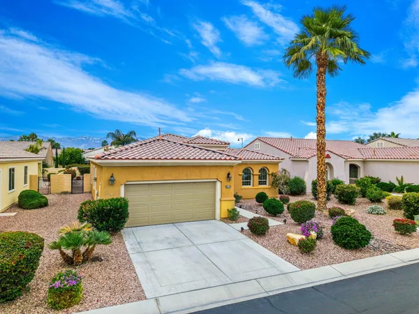$449,900 | 40147 Calle Ebano, Indio, CA 92203