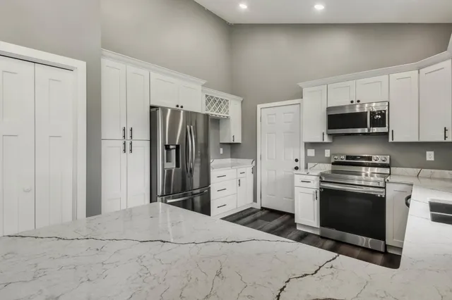 $285,000 | 615 South Wisconsin Avenue, Rice Lake, WI 54868