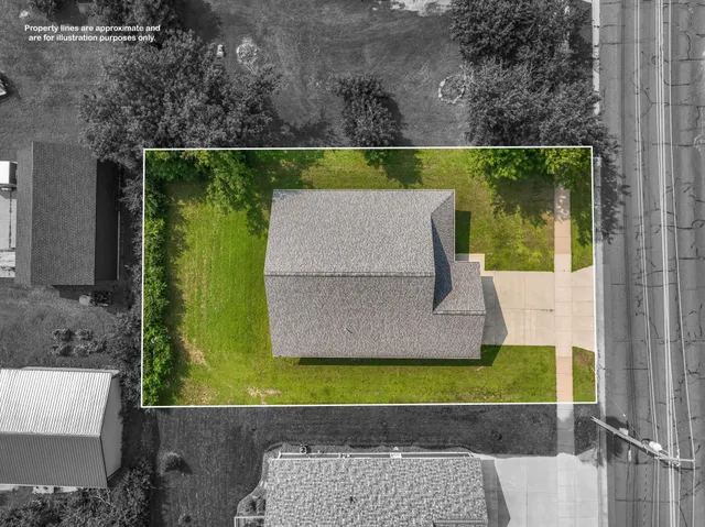 $285,000 | 615 South Wisconsin Avenue, Rice Lake, WI 54868