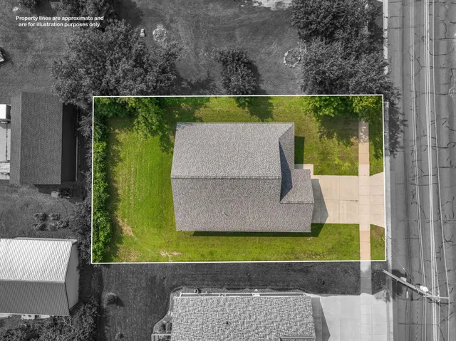 $285,000 | 615 South Wisconsin Avenue, Rice Lake, WI 54868