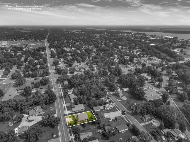 $285,000 | 615 South Wisconsin Avenue, Rice Lake, WI 54868