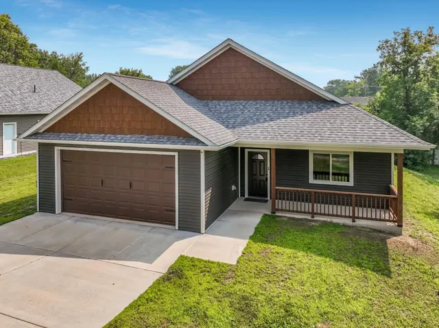 $285,000 | 615 South Wisconsin Avenue, Rice Lake, WI 54868