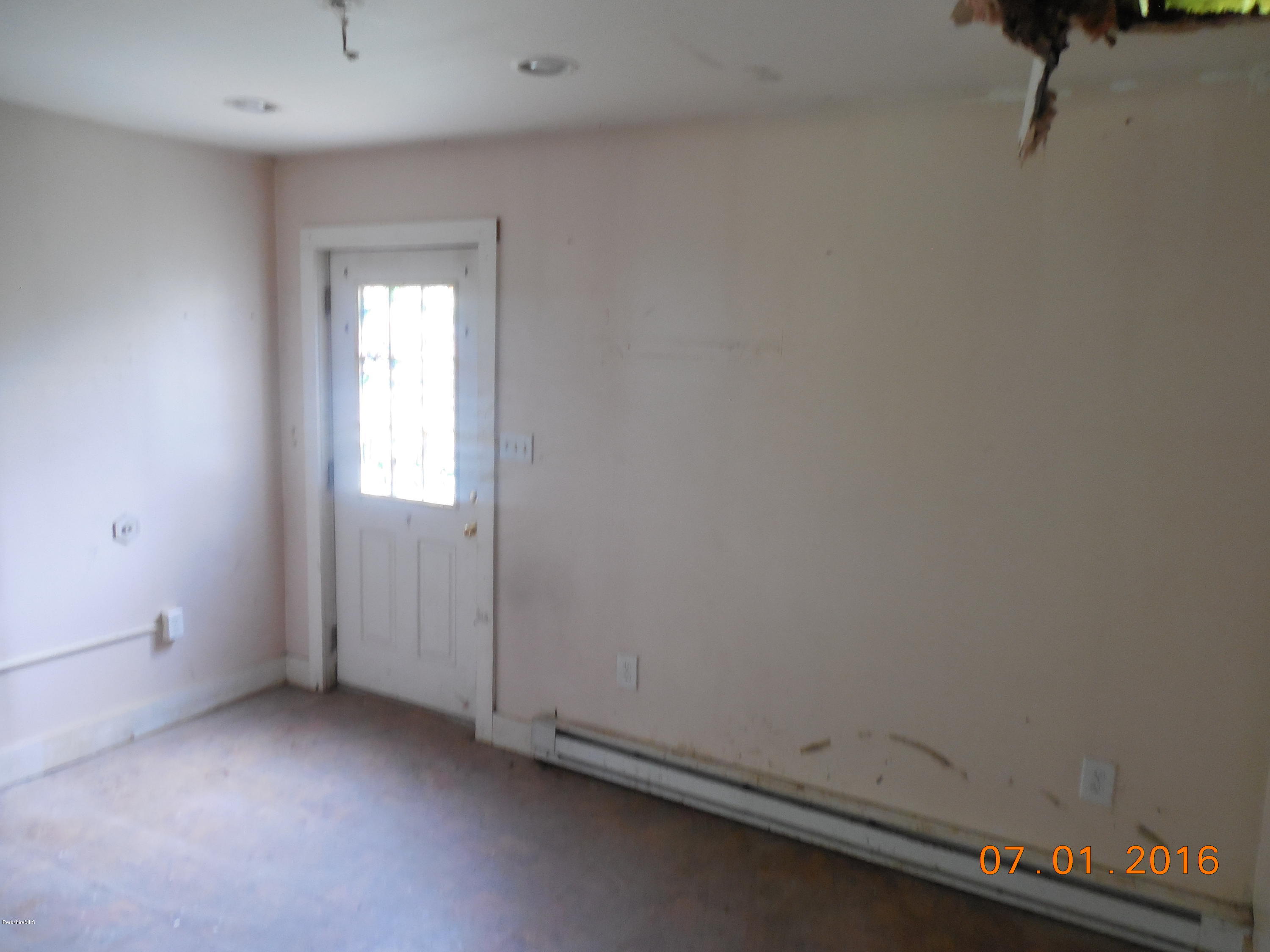 2256 Hancock Road Williamstown, MA 01267 - Photo 15 of 25 DSCN2309