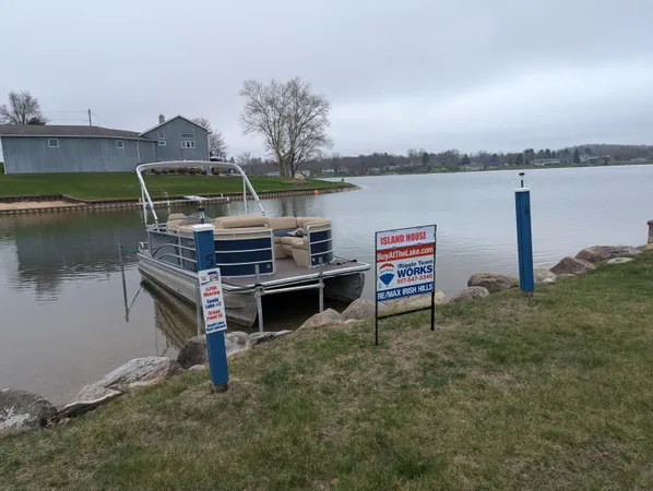 $359,000 | 11478 Mackinac Path South, Jerome, MI 49249