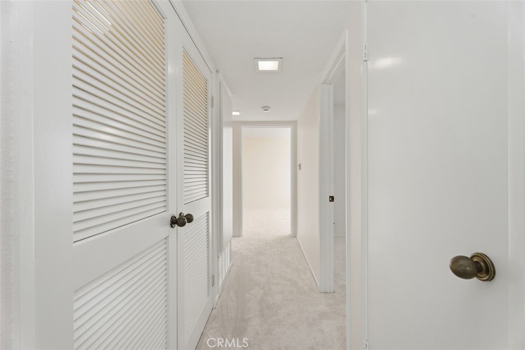 34 Exeter Irvine, CA 92612 - Photo 26 of 39