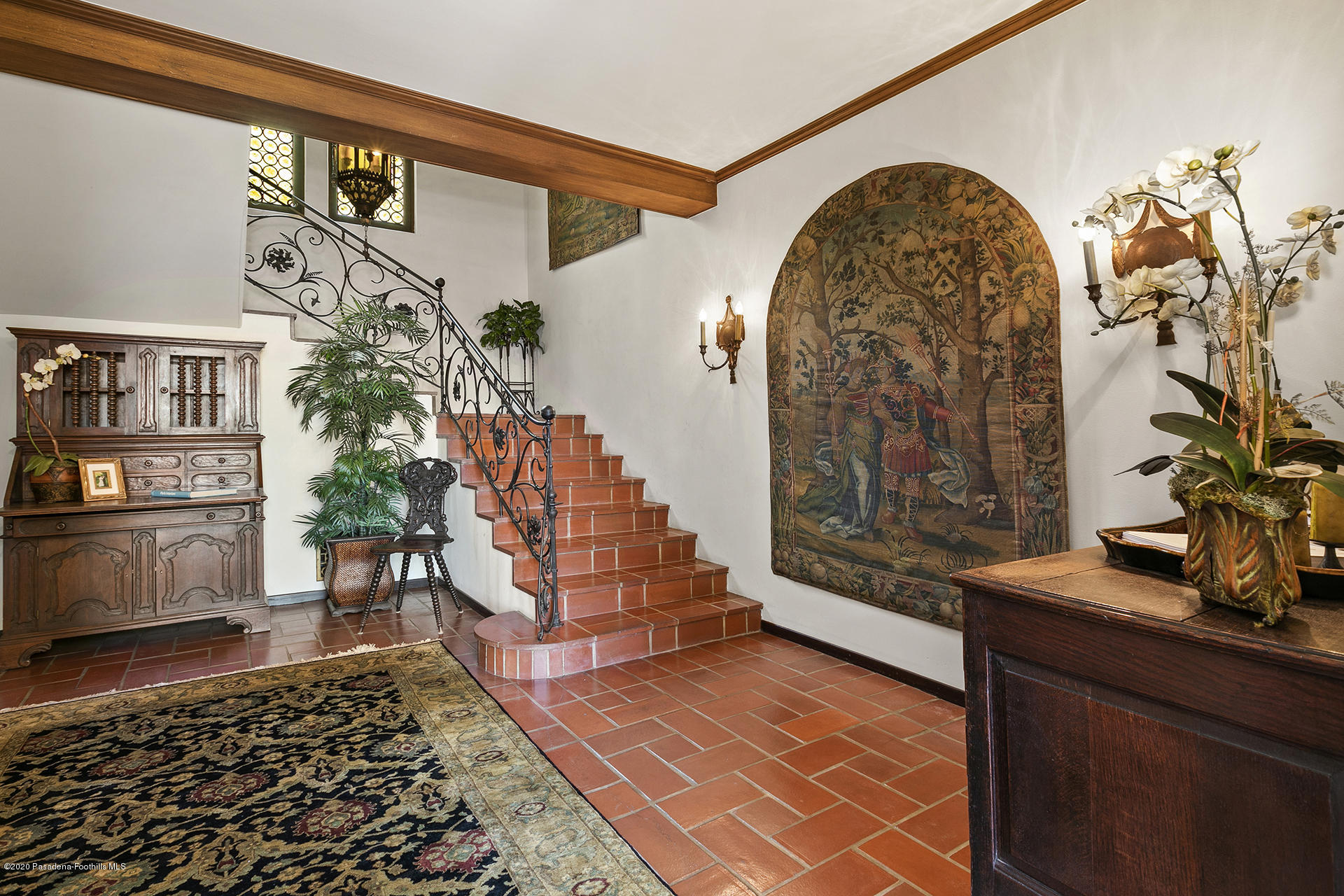 2288 Villa Heights Road Pasadena, CA 91107 - Photo 20 of 78 a view of living room with furniture and wooden floor