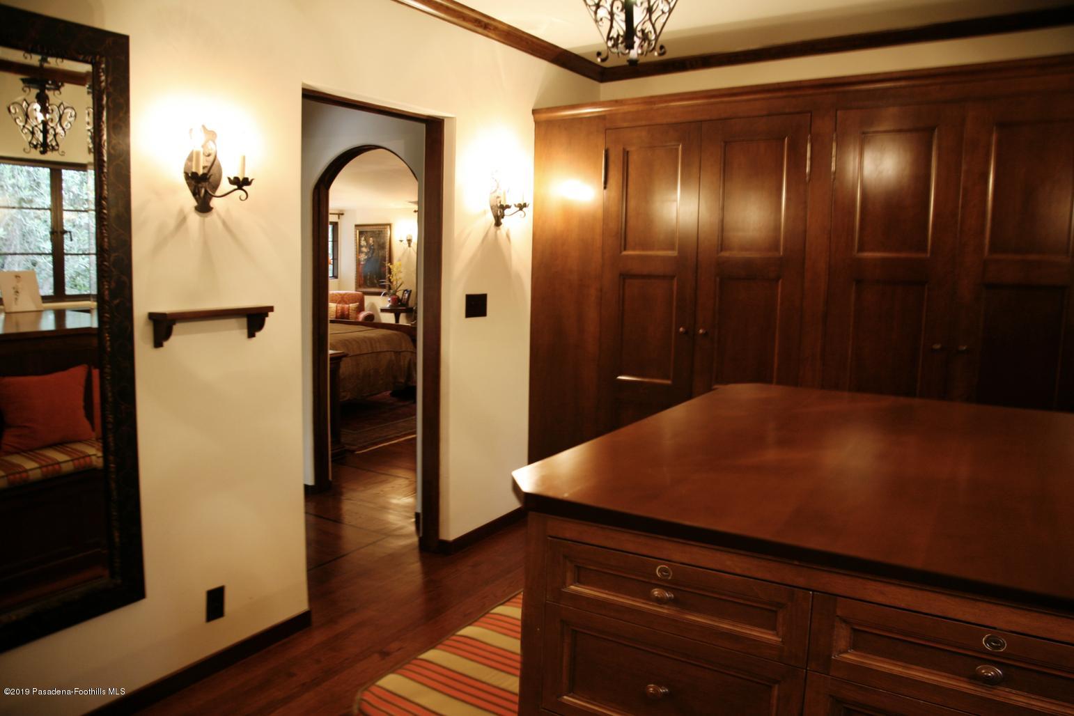 2288 Villa Heights Road Pasadena, CA 91107 - Photo 29 of 78 Screen Shot 2019-07-25 at 1.36.08 PM