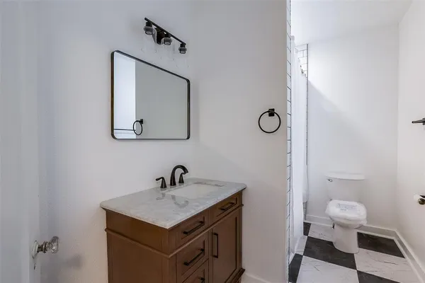 $2,450 | 3125 Odessa Avenue, Fort Worth, TX 76109