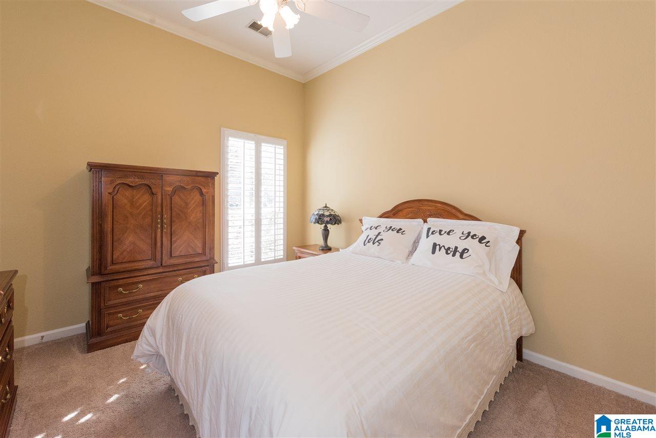127 Stratford Circle Pelham, AL 35124 - Photo 31 of 38