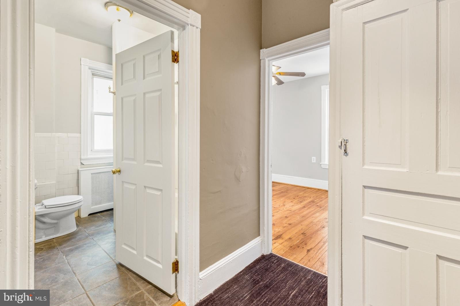 426 Martin Street, Unit 2 Philadelphia, PA 19128 - Photo 11 of 23