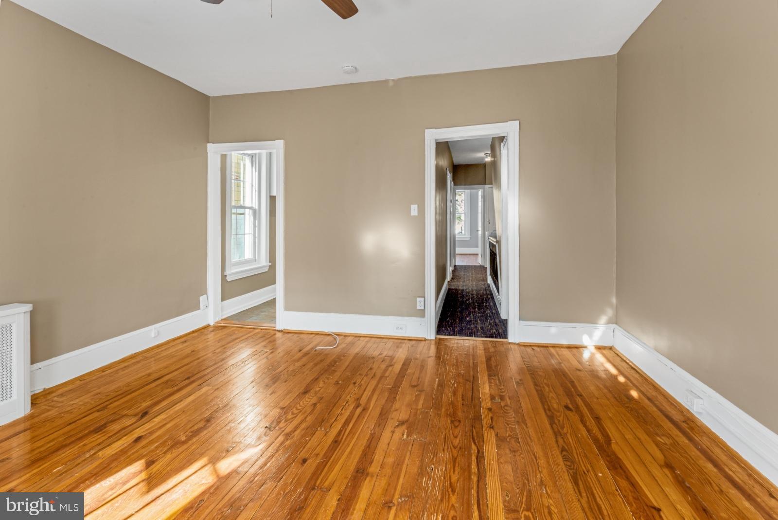 426 Martin Street, Unit 2 Philadelphia, PA 19128 - Photo 4 of 23