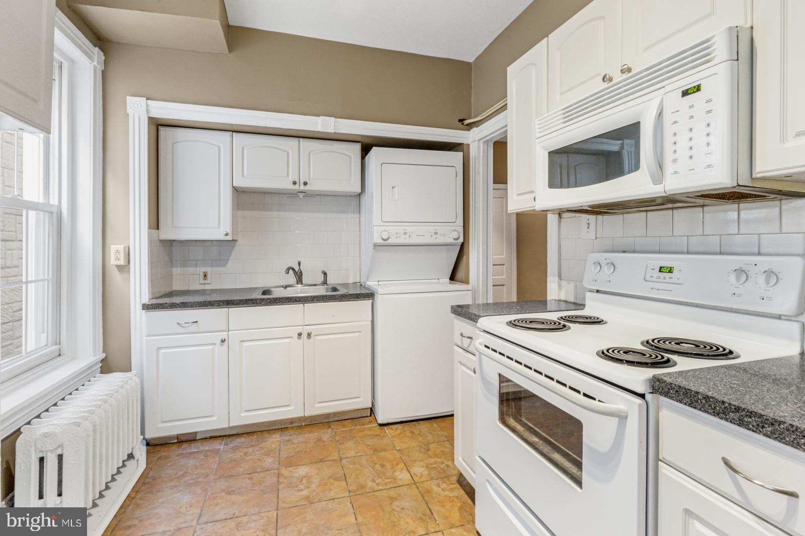 426 Martin Street, Unit 2 Philadelphia, PA 19128 - Photo 9 of 23