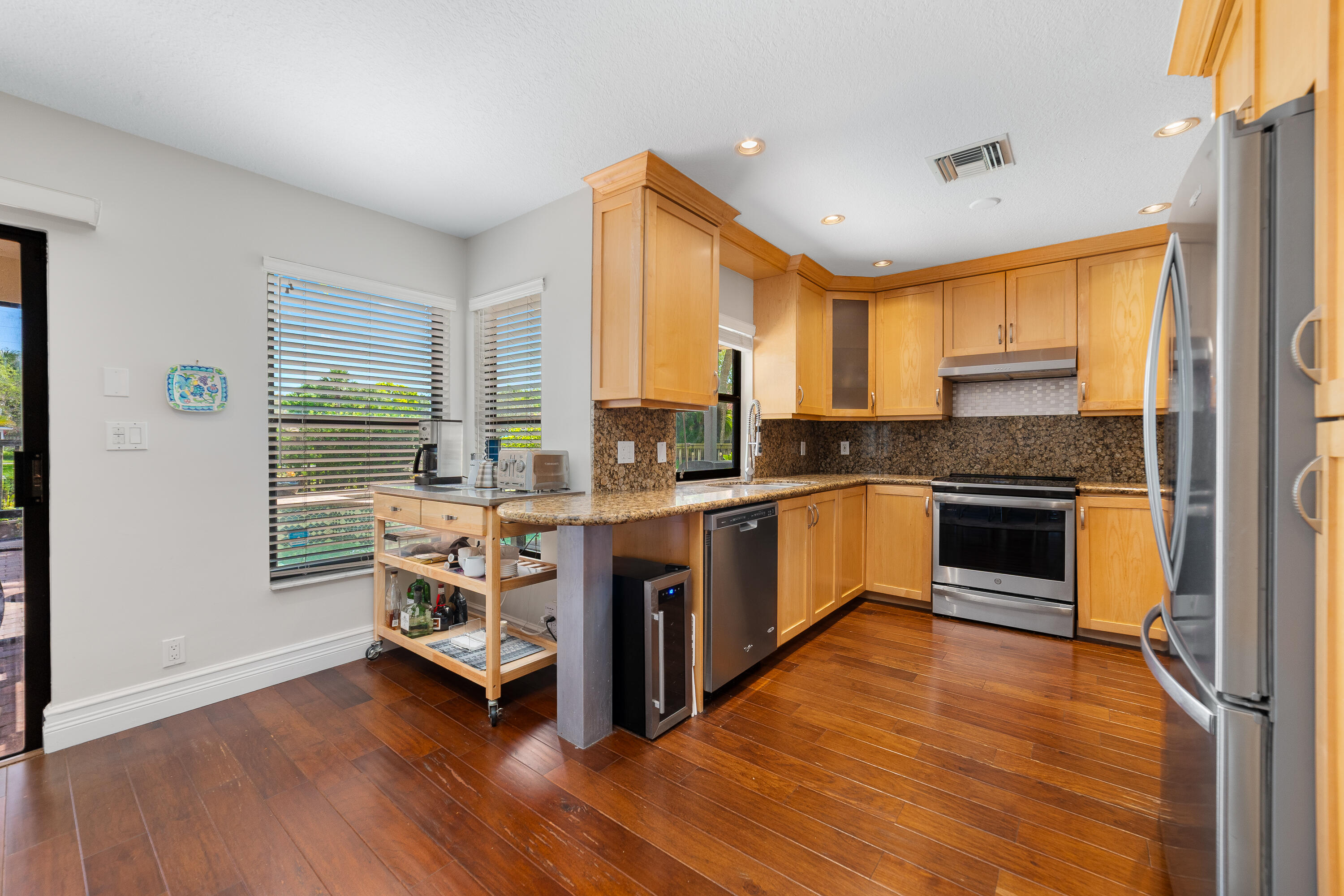 5608 Amersham Way Boca Raton, FL 33486 - Photo 17 of 48 DSC07353