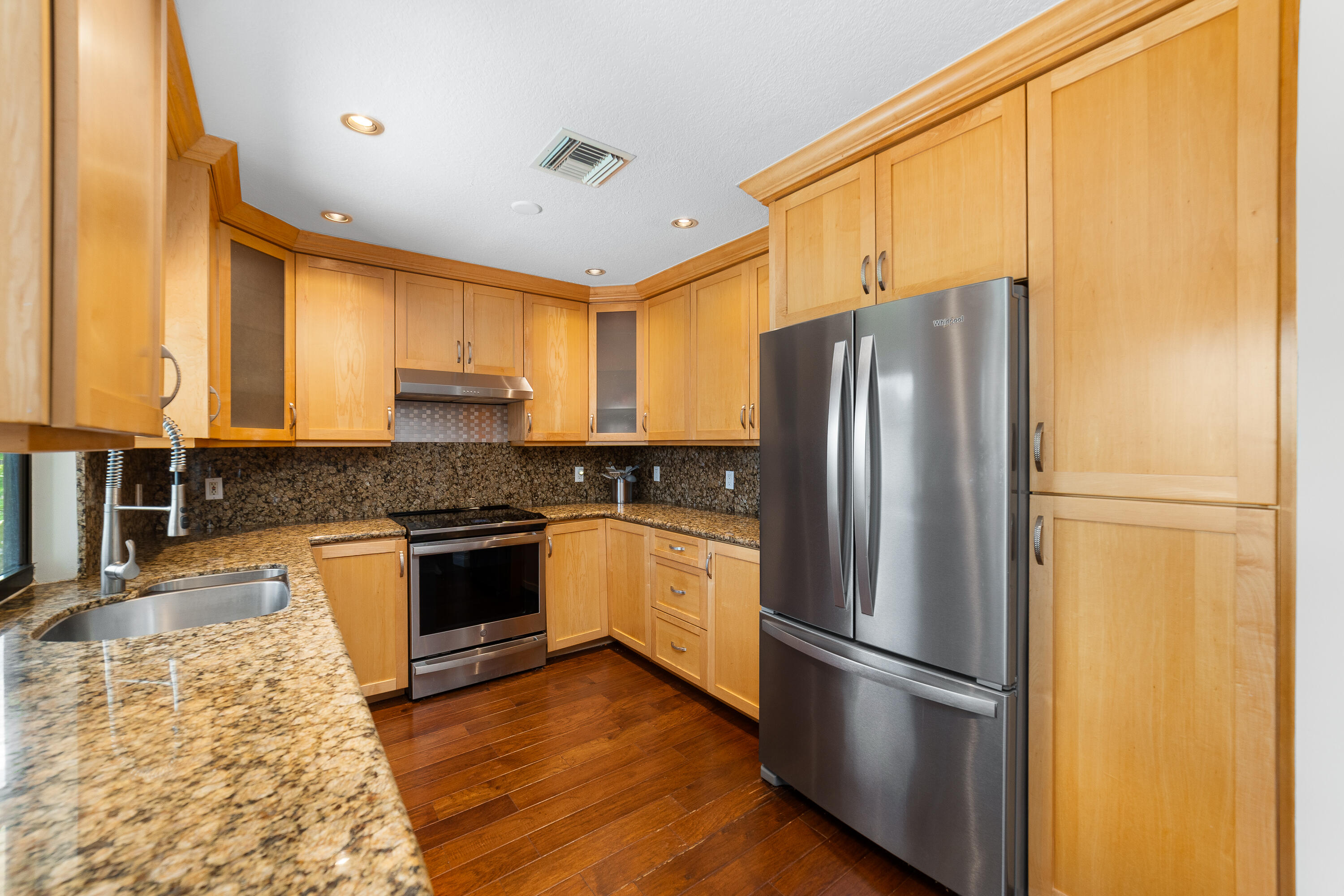 5608 Amersham Way Boca Raton, FL 33486 - Photo 18 of 48 DSC07355