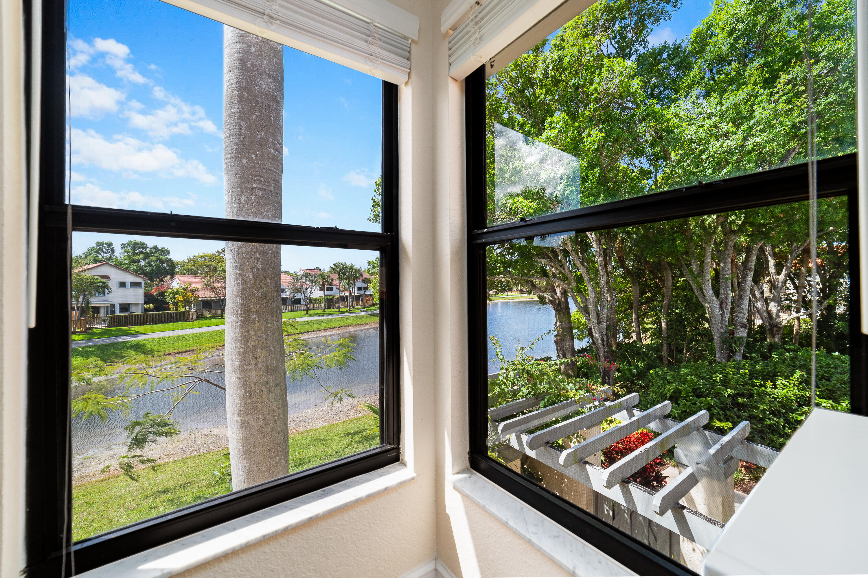 5608 Amersham Way Boca Raton, FL 33486 - Photo 31 of 48 DSC07469