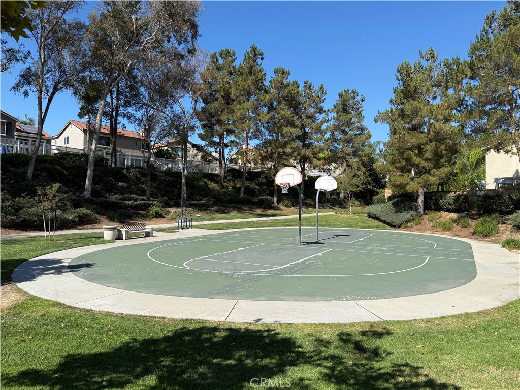 32493 Palacio Temecula, CA 92592 - Photo 43 of 44 Sport courts throughout the community