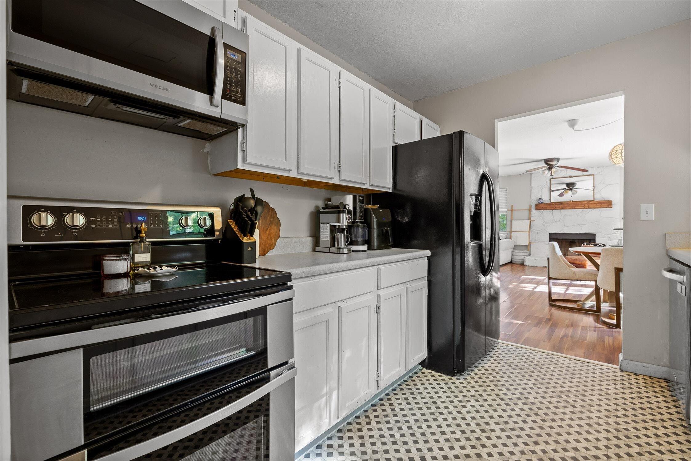 1302 Labrea Drive Chattanooga, TN 37421 - Photo 21 of 75 31-Labrea-31